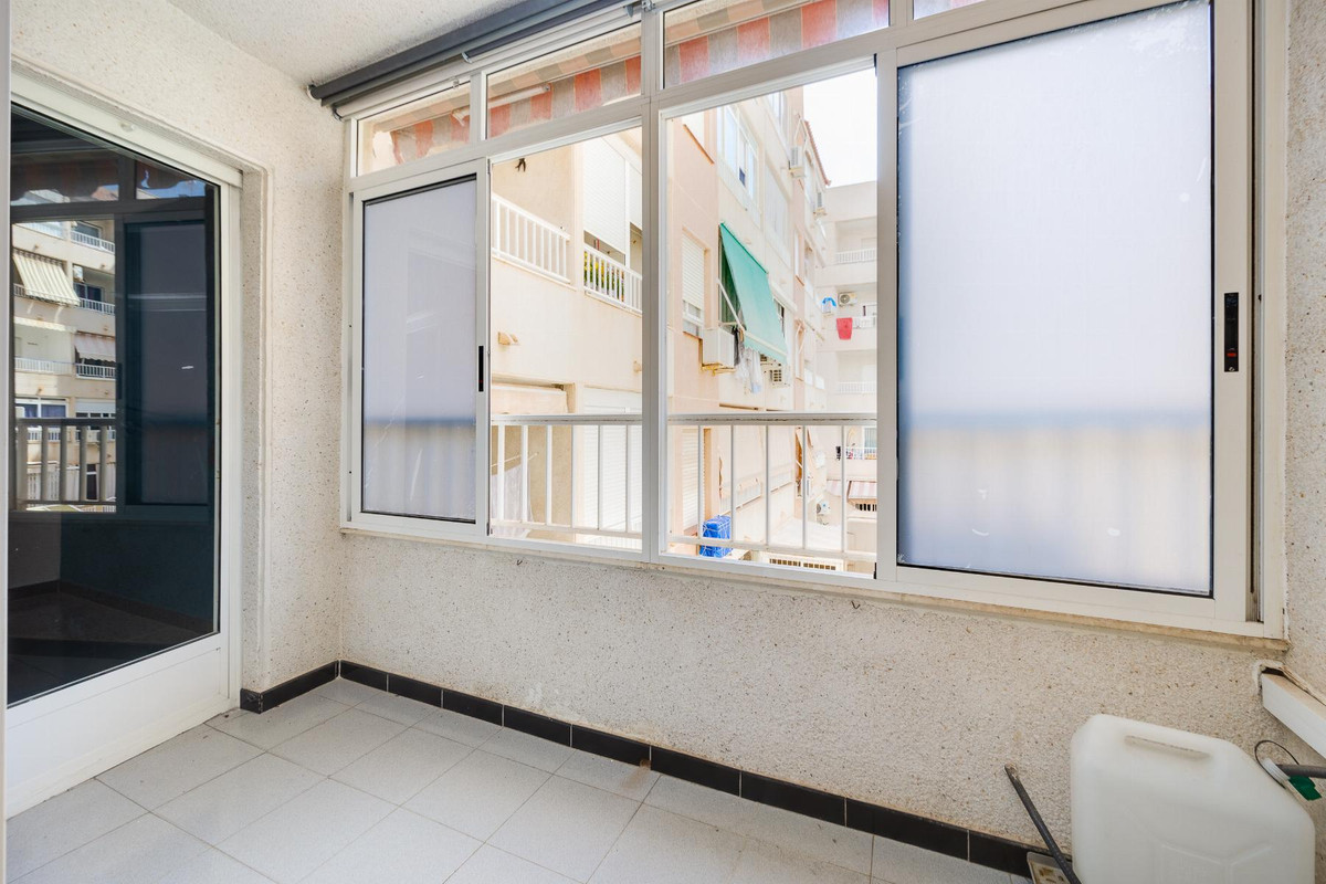 Se vende Apartamento Planta Baja de 1 dormitorios en Costa Blanca, Alicante, España