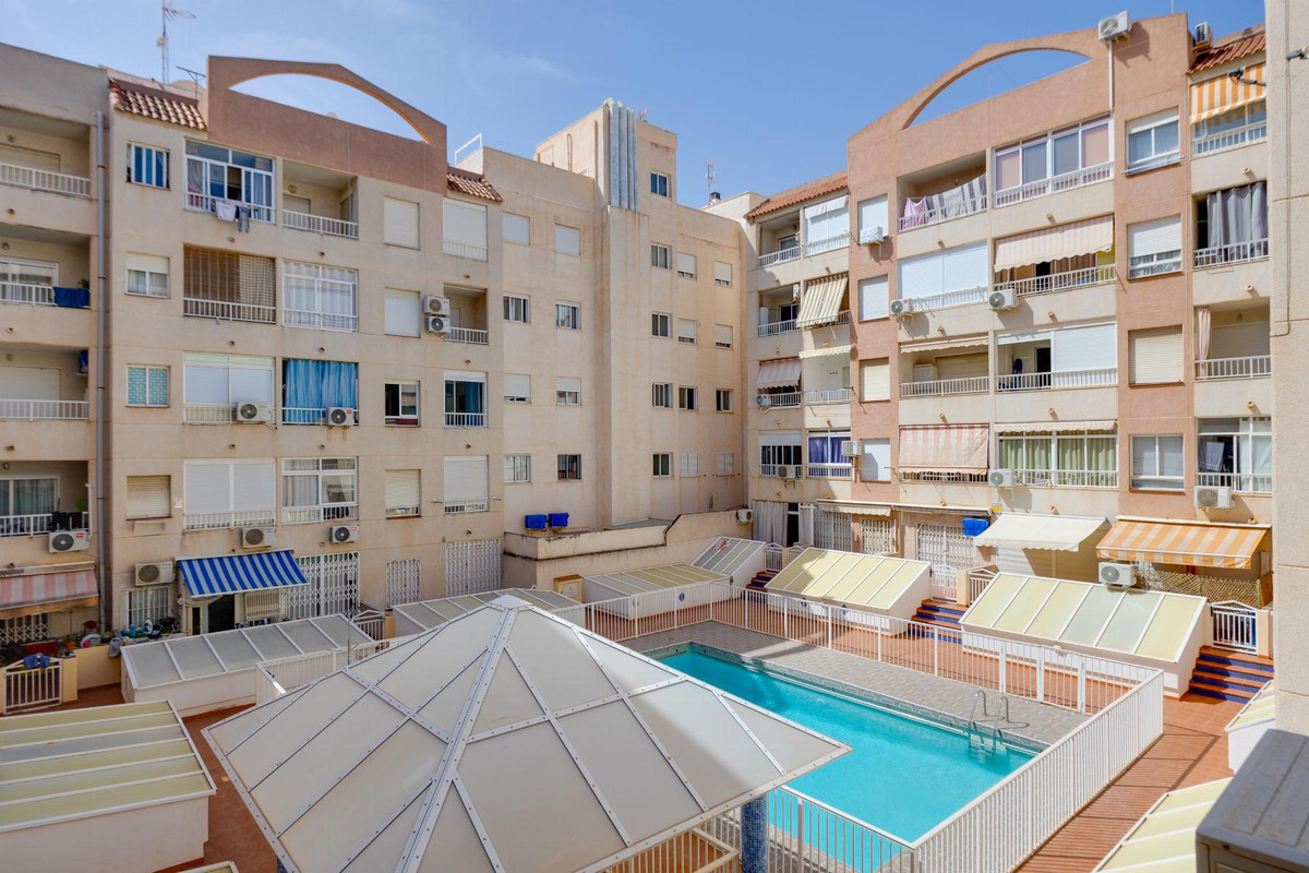 Se vende Apartamento Planta Baja de 1 dormitorios en Costa Blanca, Alicante, España