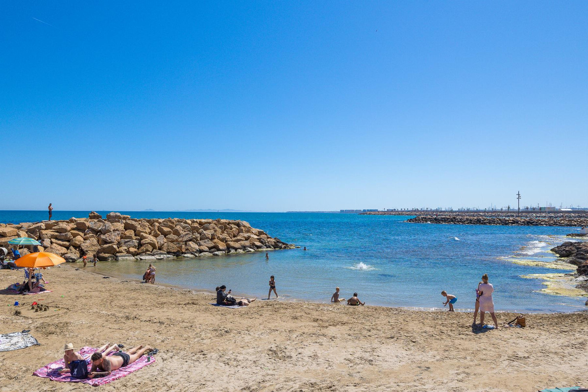 Se vende Apartamento Planta Baja de 1 dormitorios en Costa Blanca, Alicante, España