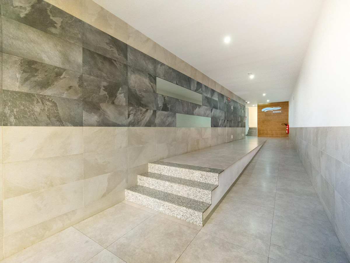 Se vende Apartamento Planta Media de 2 dormitorios en Costa Blanca, Alicante, España