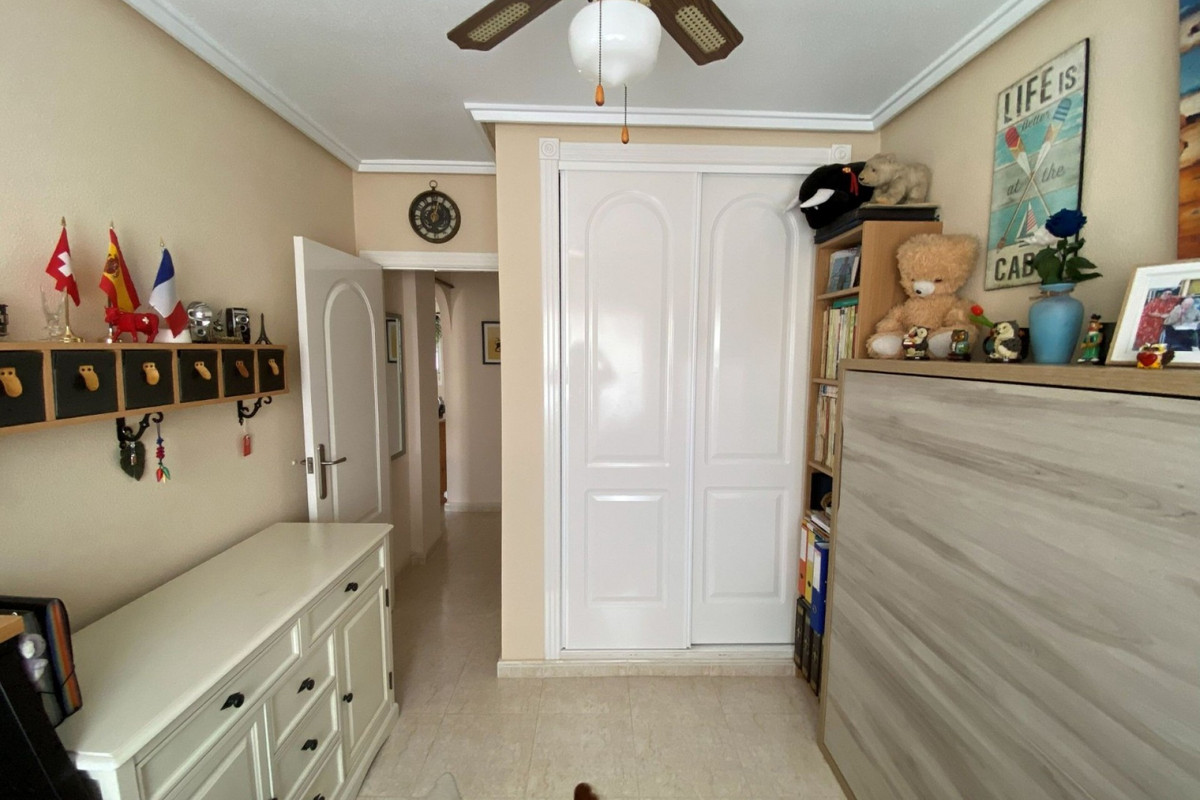 2 Bed Apartment for sale in Dona Pepa Costa Blanca, Alicante, Spain