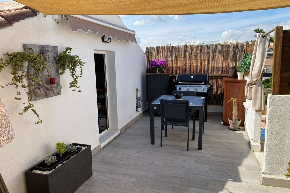 2 Bed Apartment for sale in Dona Pepa Costa Blanca, Alicante, Spain