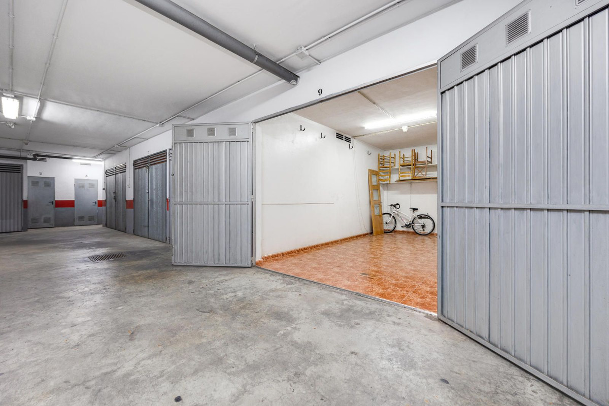 Se vende Apartamento Planta Media de 3 dormitorios en Costa Blanca, Alicante, España