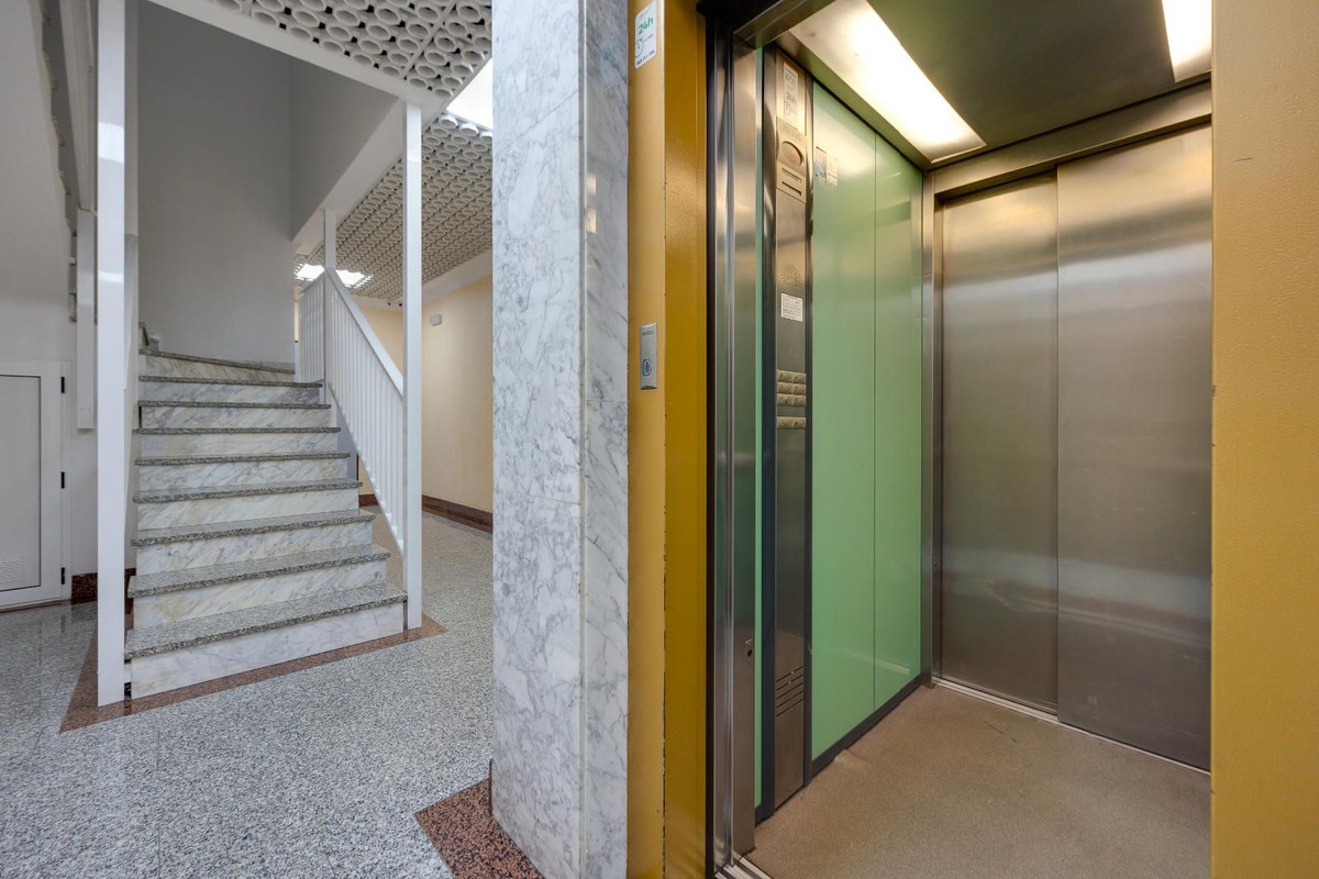Se vende Apartamento Planta Media de 3 dormitorios en Costa Blanca, Alicante, España