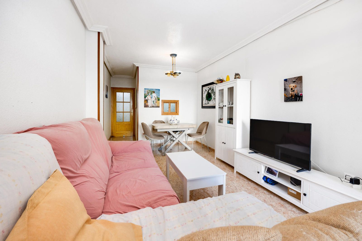 Se vende Apartamento Planta Media de 3 dormitorios en Costa Blanca, Alicante, España