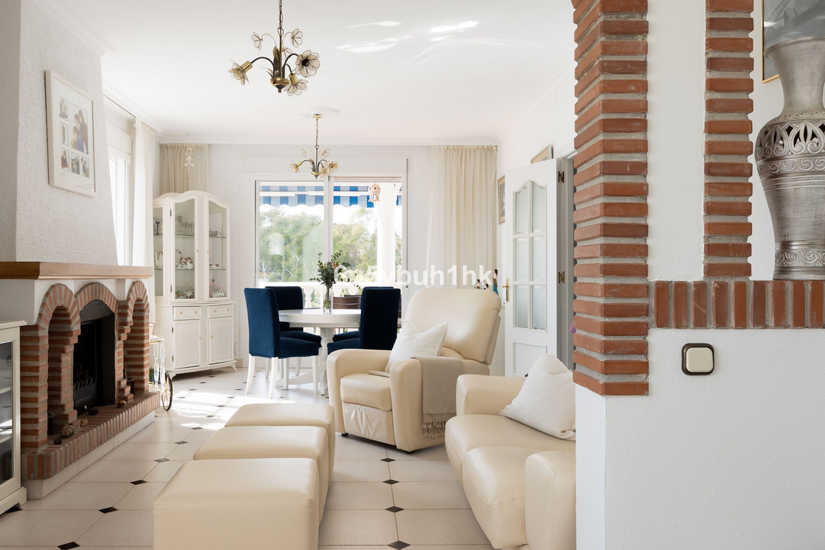 4 Bed Townhouse for sale in Marbella Costa Del Sol, Málaga, Spain
