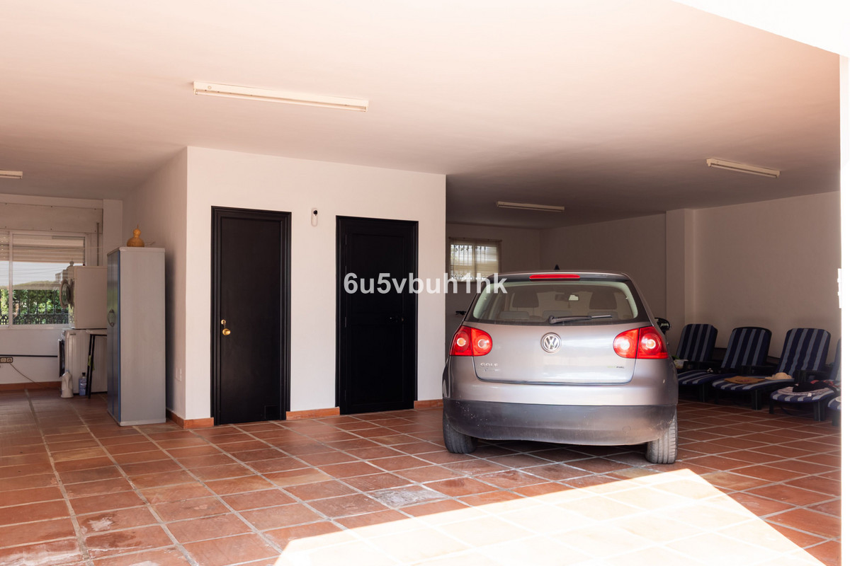 4 Bed Townhouse for sale in Marbella Costa Del Sol, Málaga, Spain