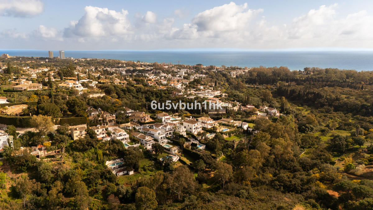 4 Bed Townhouse for sale in Marbella Costa Del Sol, Málaga, Spain