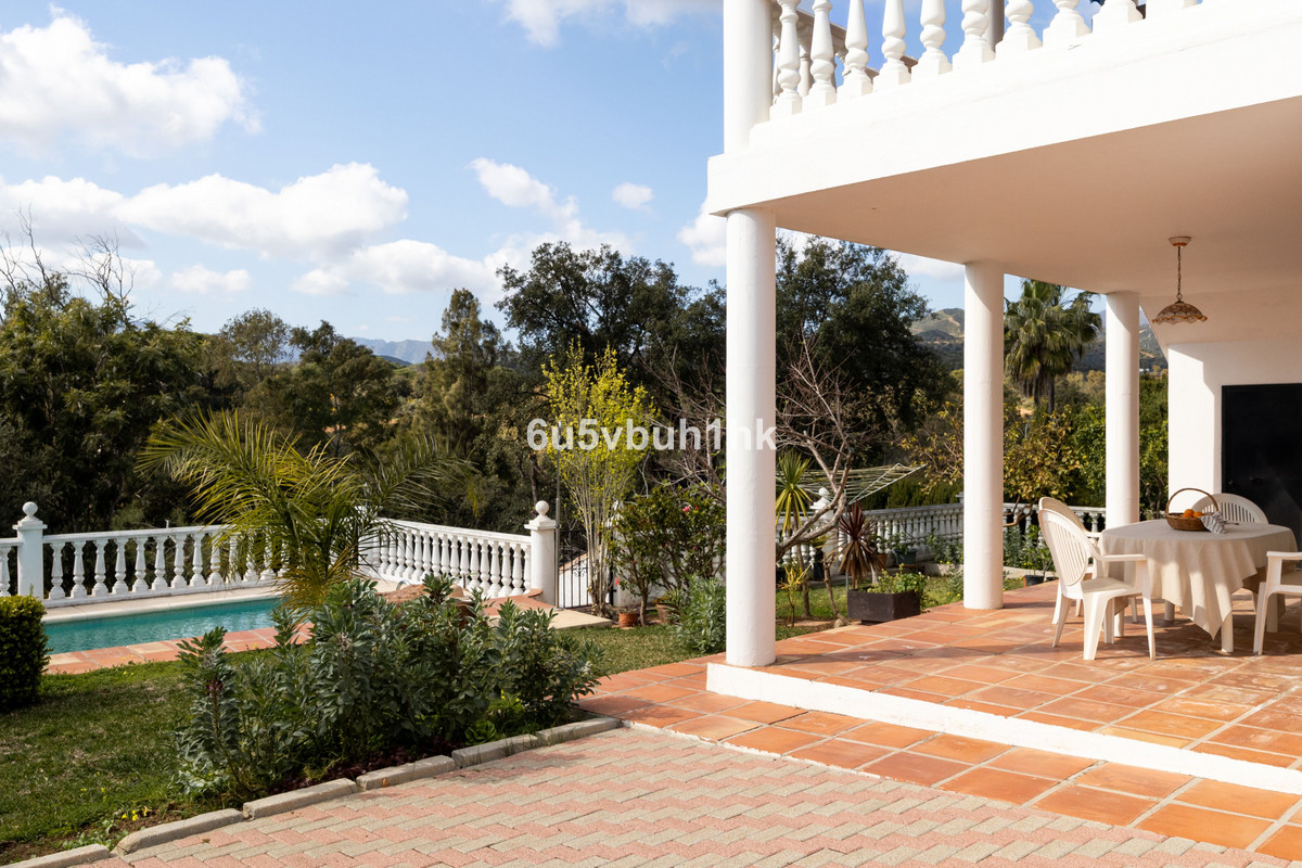 4 Bed Townhouse for sale in Marbella Costa Del Sol, Málaga, Spain