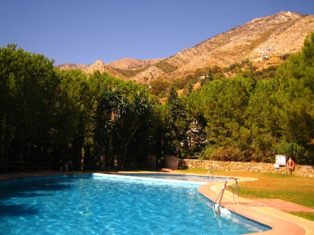 3 Bed Commercial unit for sale in Mijas Costa Del Sol, Málaga, Spain