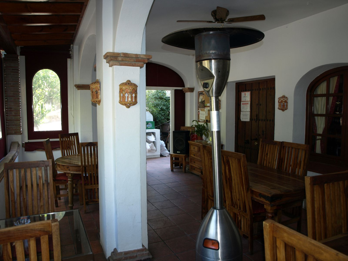 3 Bed Commercial unit for sale in Mijas Costa Del Sol, Málaga, Spain