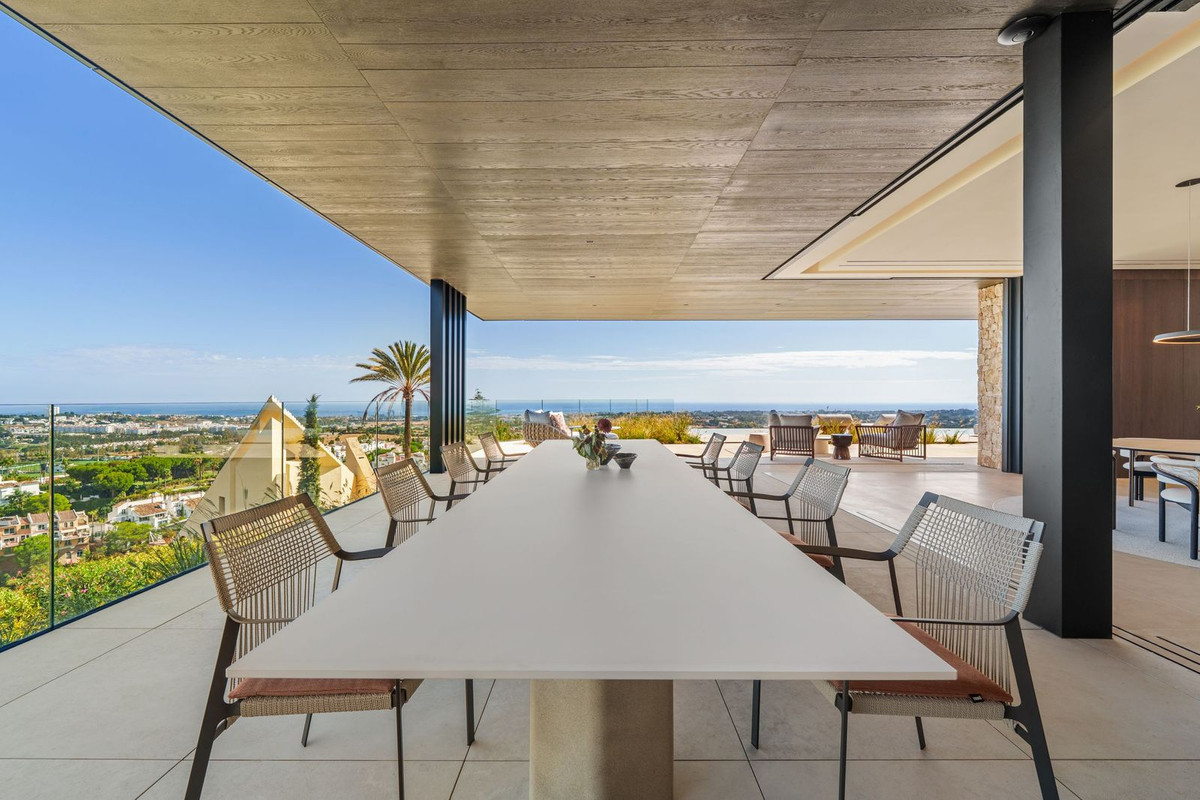 Se vende Villa - Chalet de 8 dormitorios en Costa Del Sol, Málaga, España