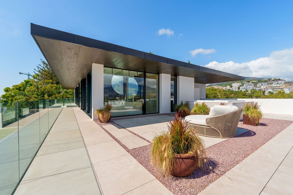 Se vende Villa - Chalet de 8 dormitorios en Costa Del Sol, Málaga, España