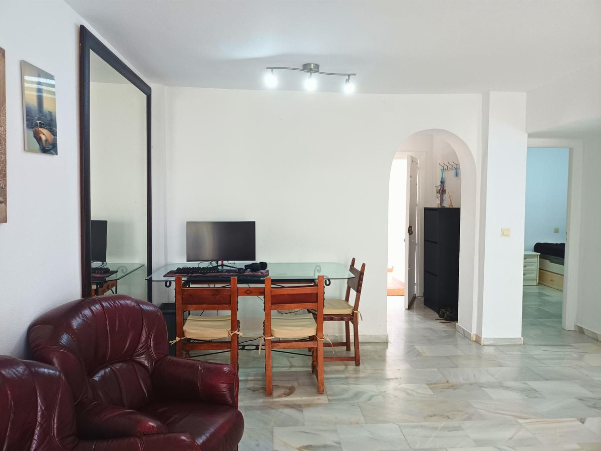 2 Bed Apartment for sale in El Pinillo Costa Del Sol, Málaga, Spain
