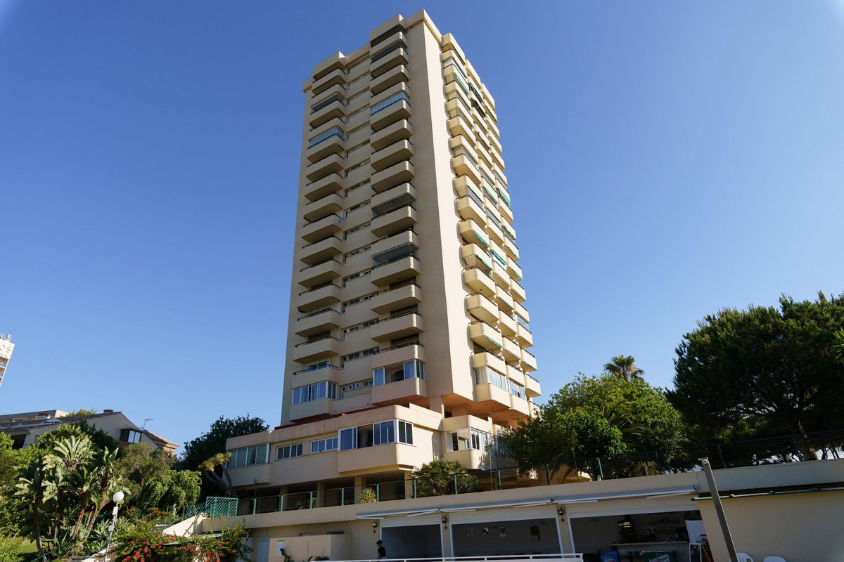 Se vende Apartamento Planta Media de 1 dormitorios en Costa Del Sol, Málaga, España