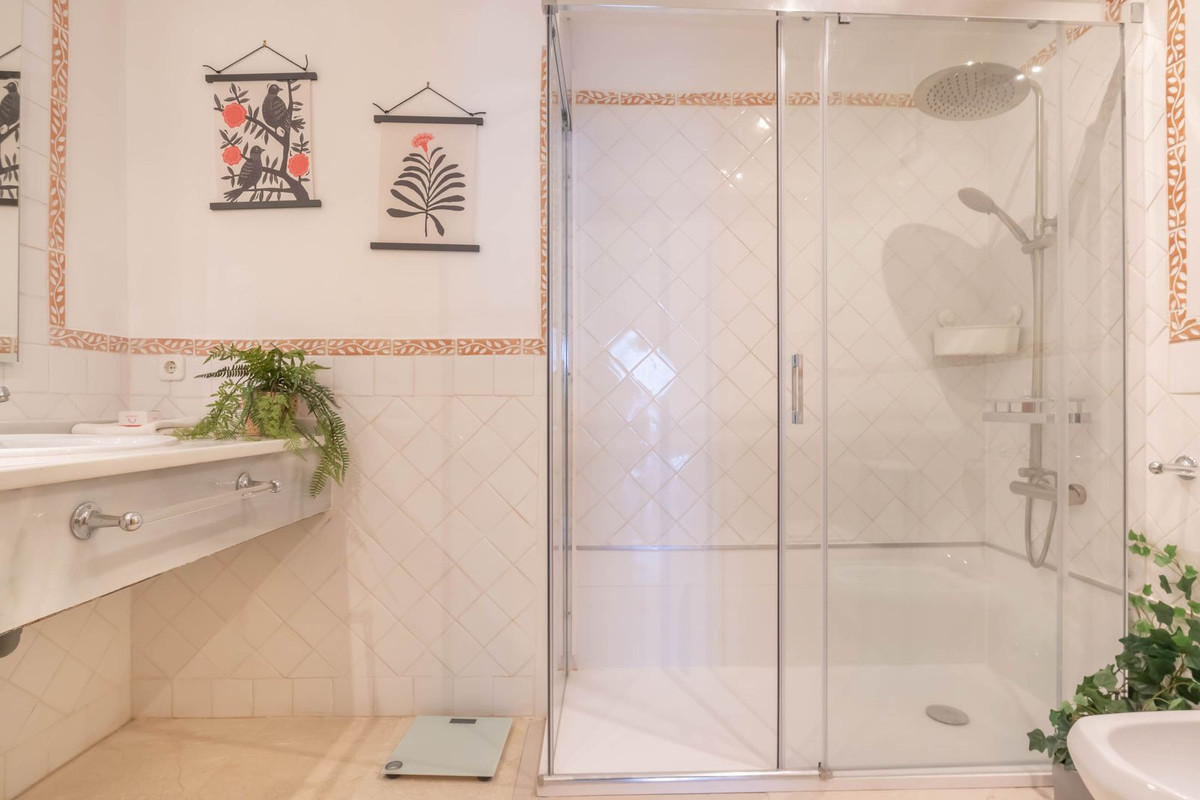 Se vende Apartamento Planta Media de 1 dormitorios en Costa Del Sol, Málaga, España