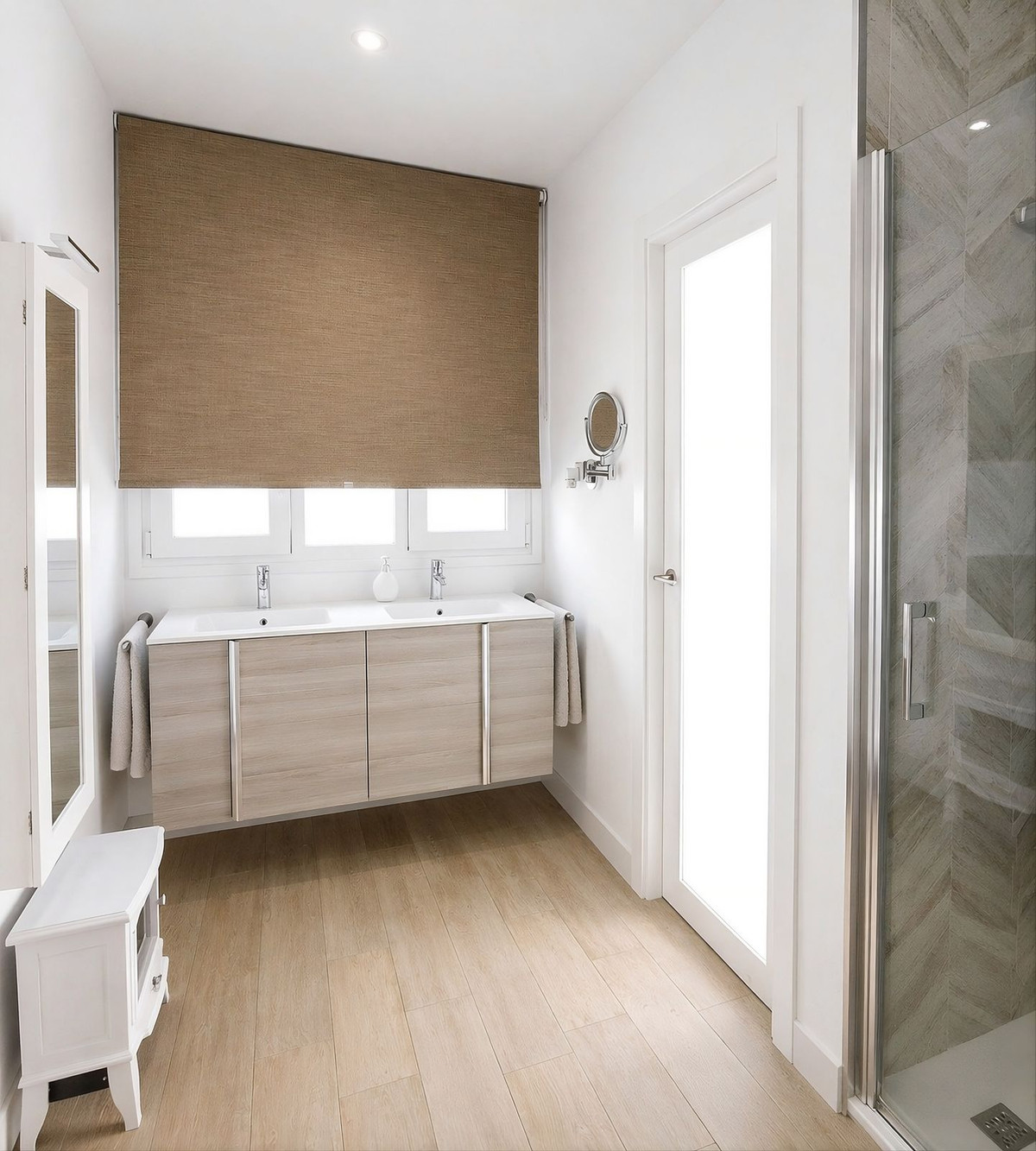 3 Bed Townhouse for sale in Manilva Costa Del Sol, Málaga, Spain
