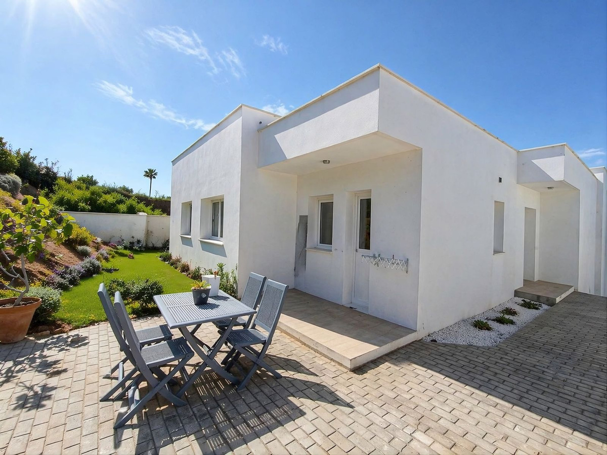 3 Bed Townhouse for sale in Manilva Costa Del Sol, Málaga, Spain