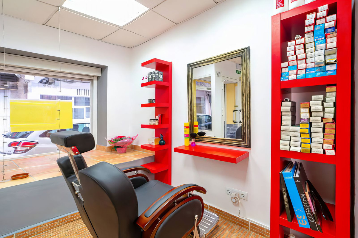 Se vende Local comercial  en Costa Del Sol, Málaga, España