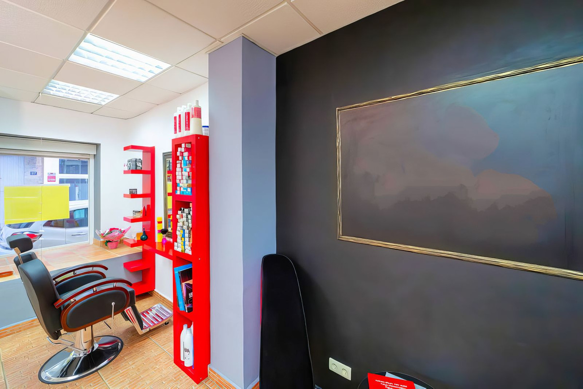 Se vende Local comercial  en Costa Del Sol, Málaga, España
