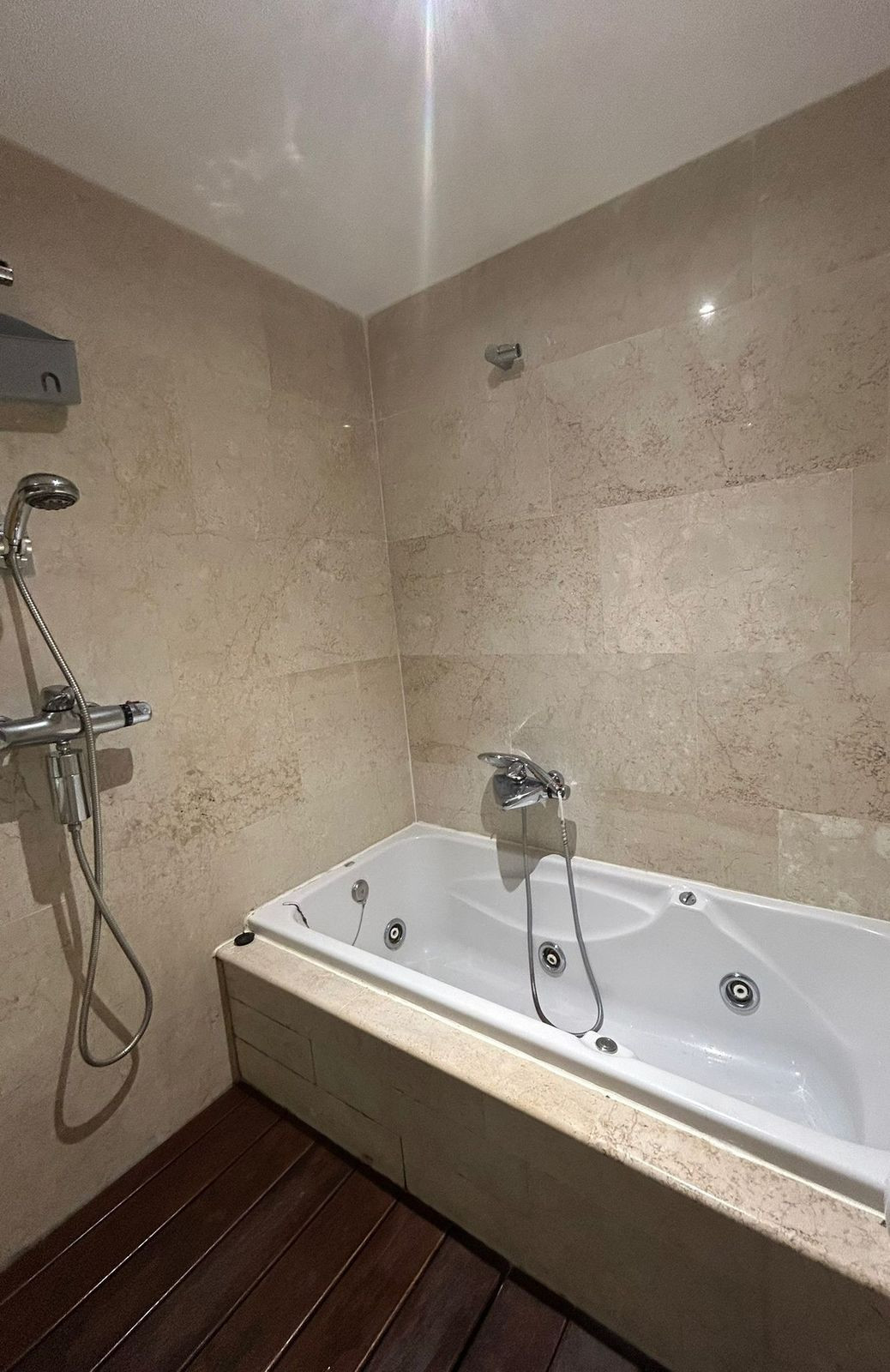 Se vende Apartamento Planta Media de 3 dormitorios en Costa Del Sol, Málaga, España