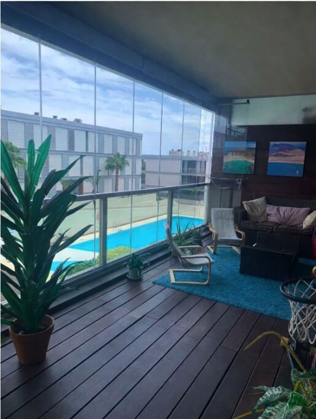 Se vende Apartamento Planta Media de 3 dormitorios en Costa Del Sol, Málaga, España