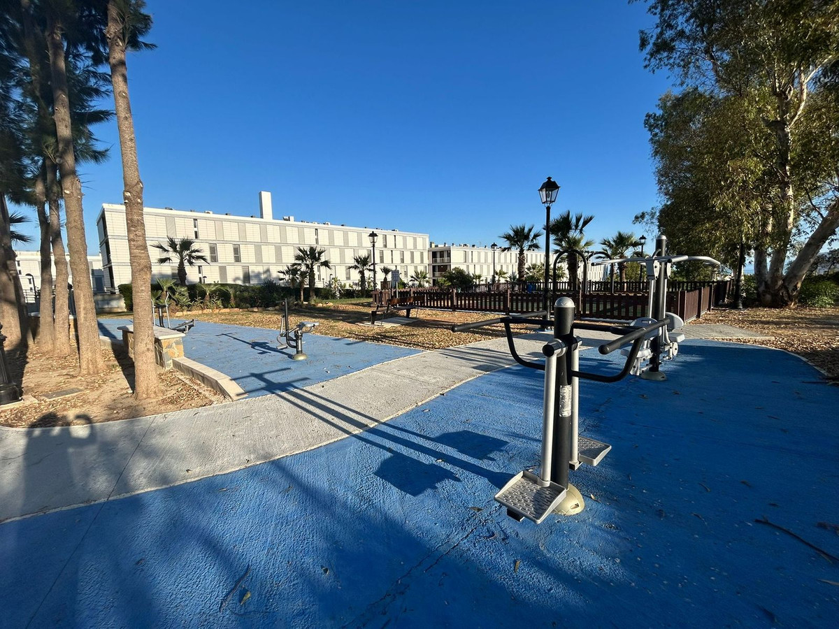Se vende Apartamento Planta Media de 3 dormitorios en Costa Del Sol, Málaga, España