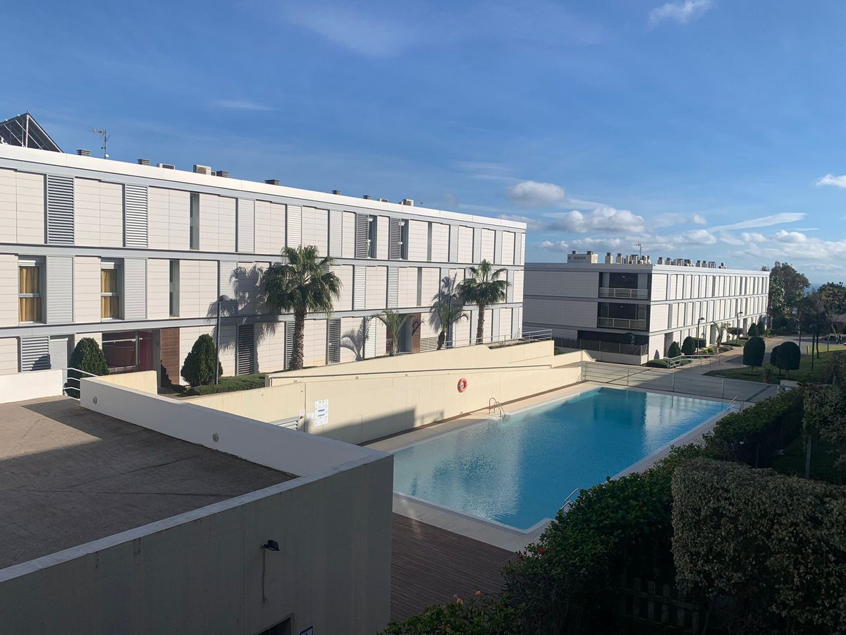 Se vende Apartamento Planta Media de 3 dormitorios en Costa Del Sol, Málaga, España