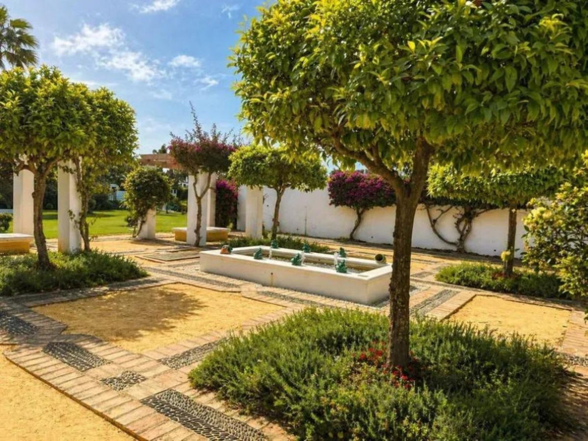 Se vende Apartamento Planta Baja de 2 dormitorios en Costa Del Sol, Málaga, España