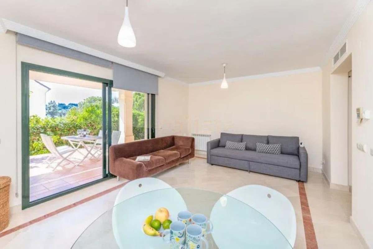1 Bed Apartment for sale in Marbella Costa Del Sol, Málaga, Spain