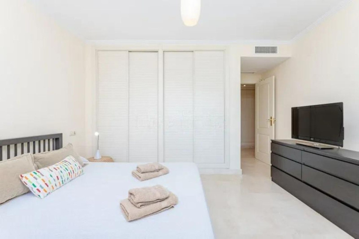1 Bed Apartment for sale in Marbella Costa Del Sol, Málaga, Spain