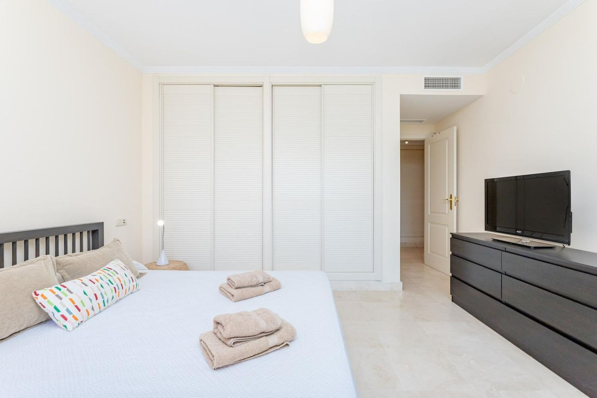 1 Bed Apartment for sale in Marbella Costa Del Sol, Málaga, Spain