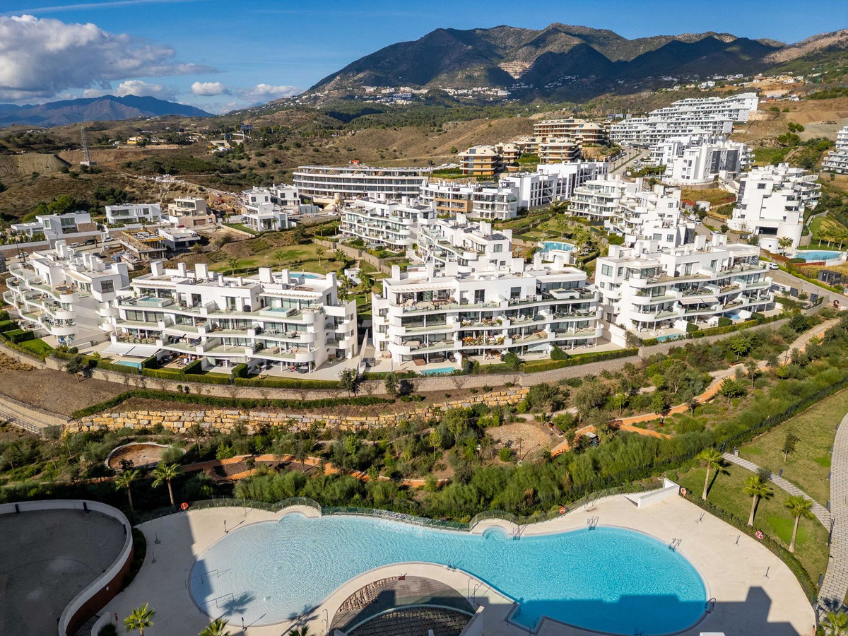 Se vende Apartamento Planta Baja de 3 dormitorios en Costa Del Sol, Málaga, España