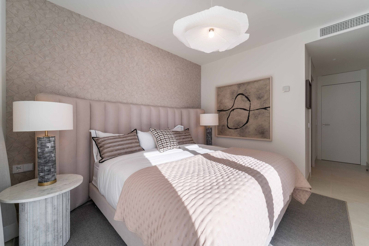 Se vende Apartamento Planta Baja de 3 dormitorios en Costa Del Sol, Málaga, España