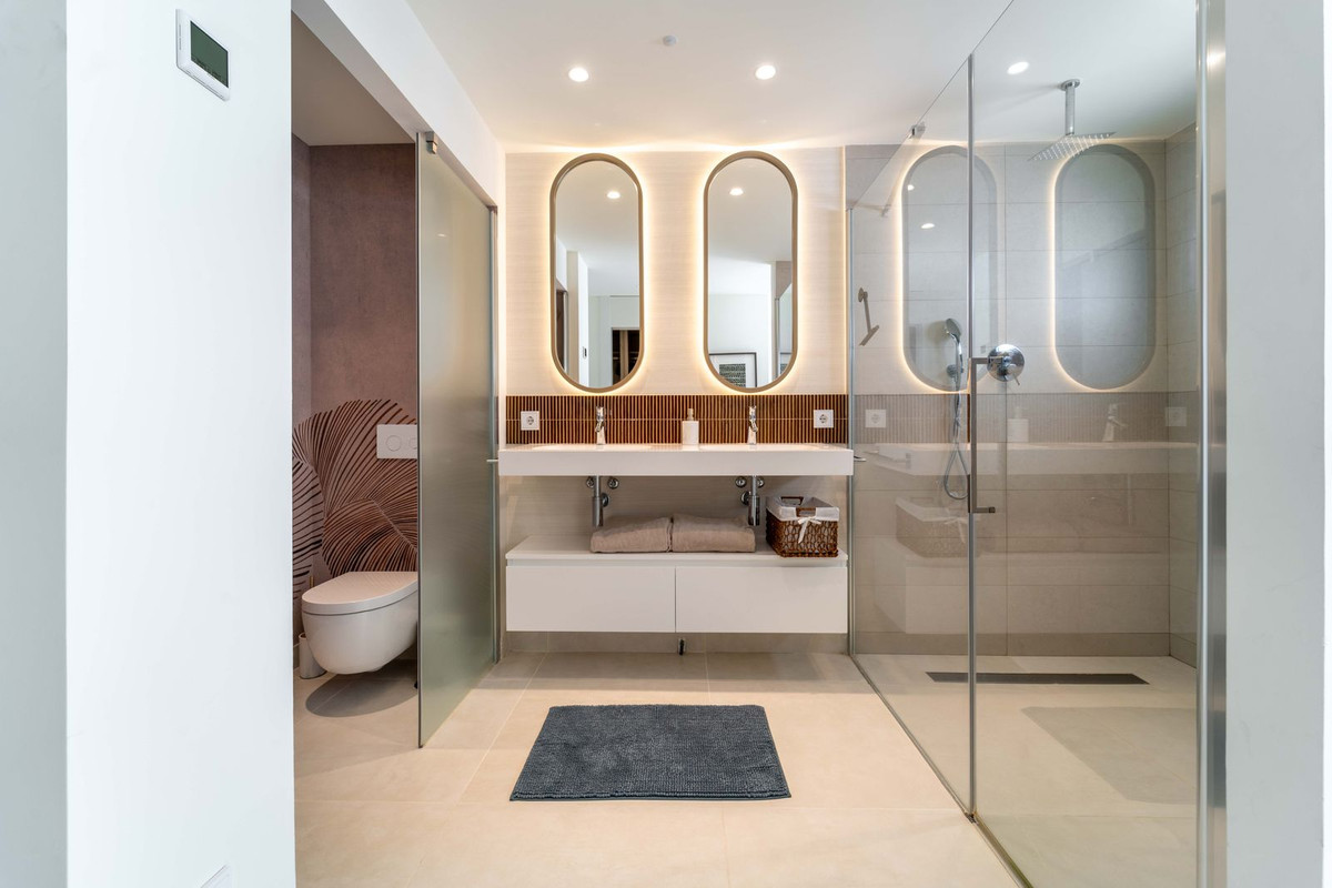 Se vende Apartamento Planta Baja de 3 dormitorios en Costa Del Sol, Málaga, España