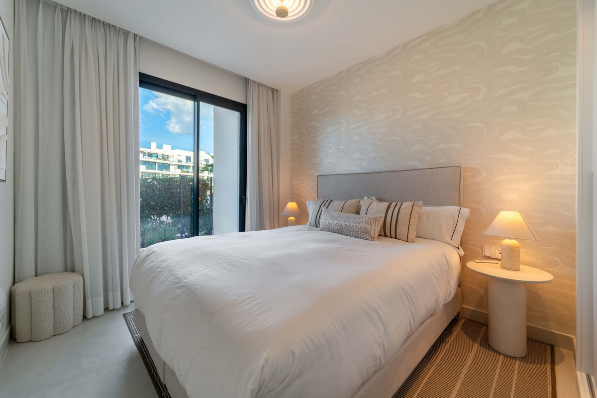 Se vende Apartamento Planta Baja de 3 dormitorios en Costa Del Sol, Málaga, España