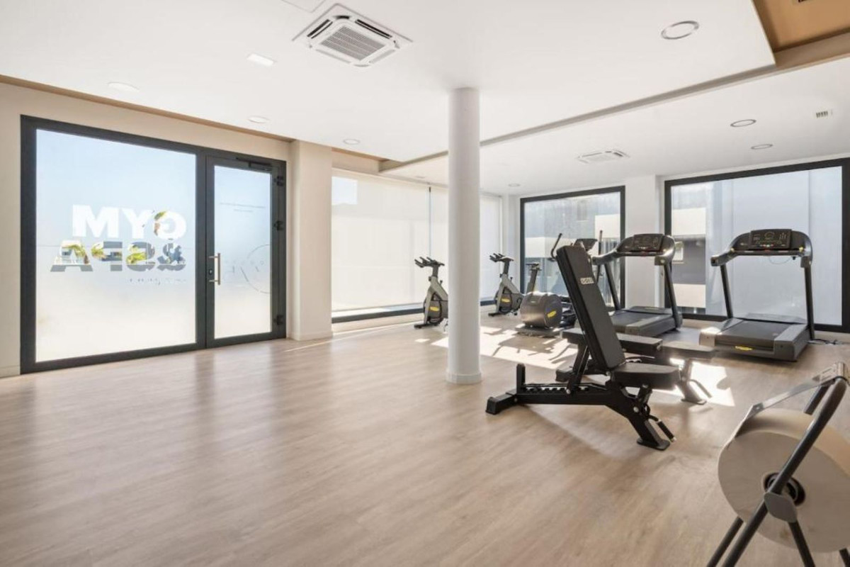 3 Bed Apartment for sale in Selwo Costa Del Sol, Málaga, Spain