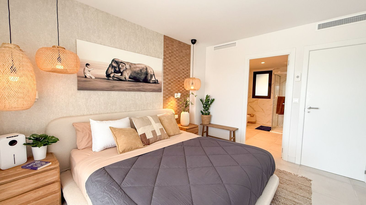 3 Bed Apartment for sale in Selwo Costa Del Sol, Málaga, Spain