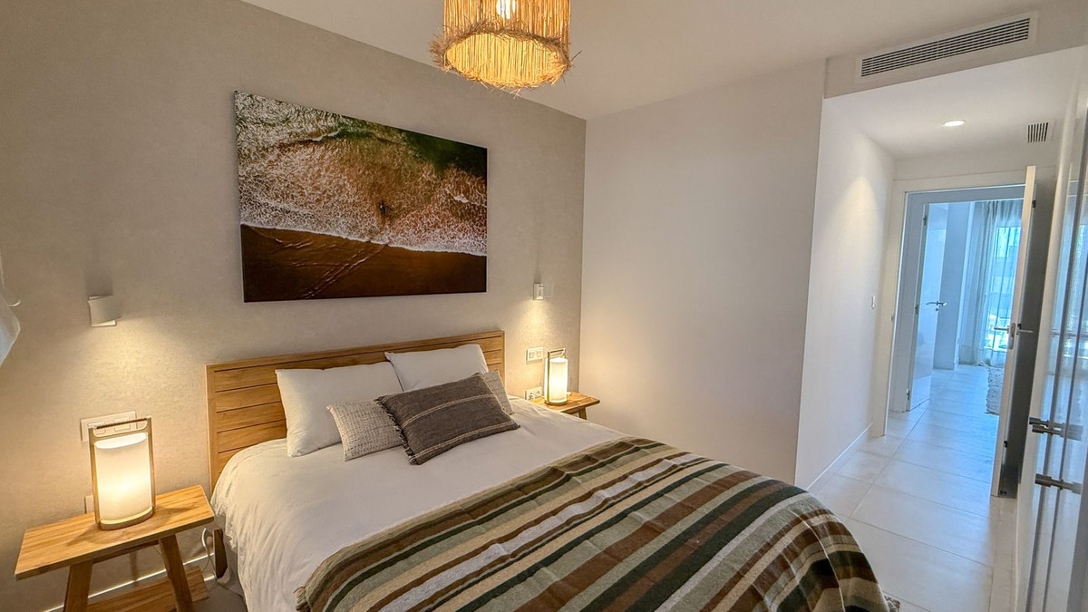 3 Bed Apartment for sale in Selwo Costa Del Sol, Málaga, Spain
