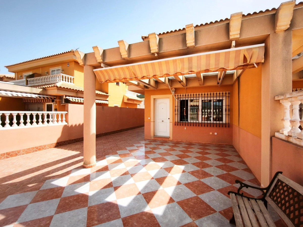 Se vende Pareada de 4 dormitorios en Costa Calida, Murcia, España