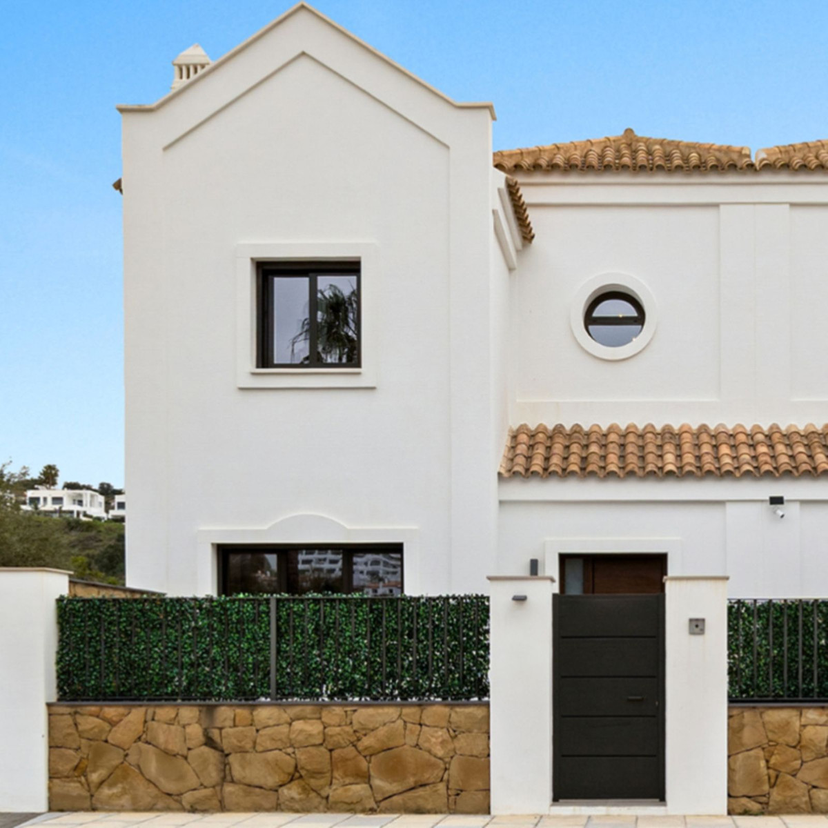 4 Bed Townhouse for sale in La Cala De Mijas Costa Del Sol, Málaga, Spain