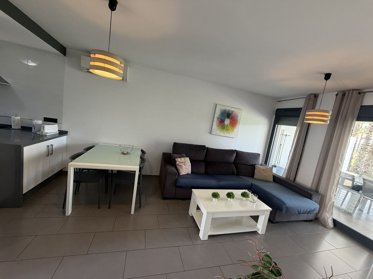 Se vende Apartamento Planta Baja de 2 dormitorios en Costa Blanca, Alicante, España