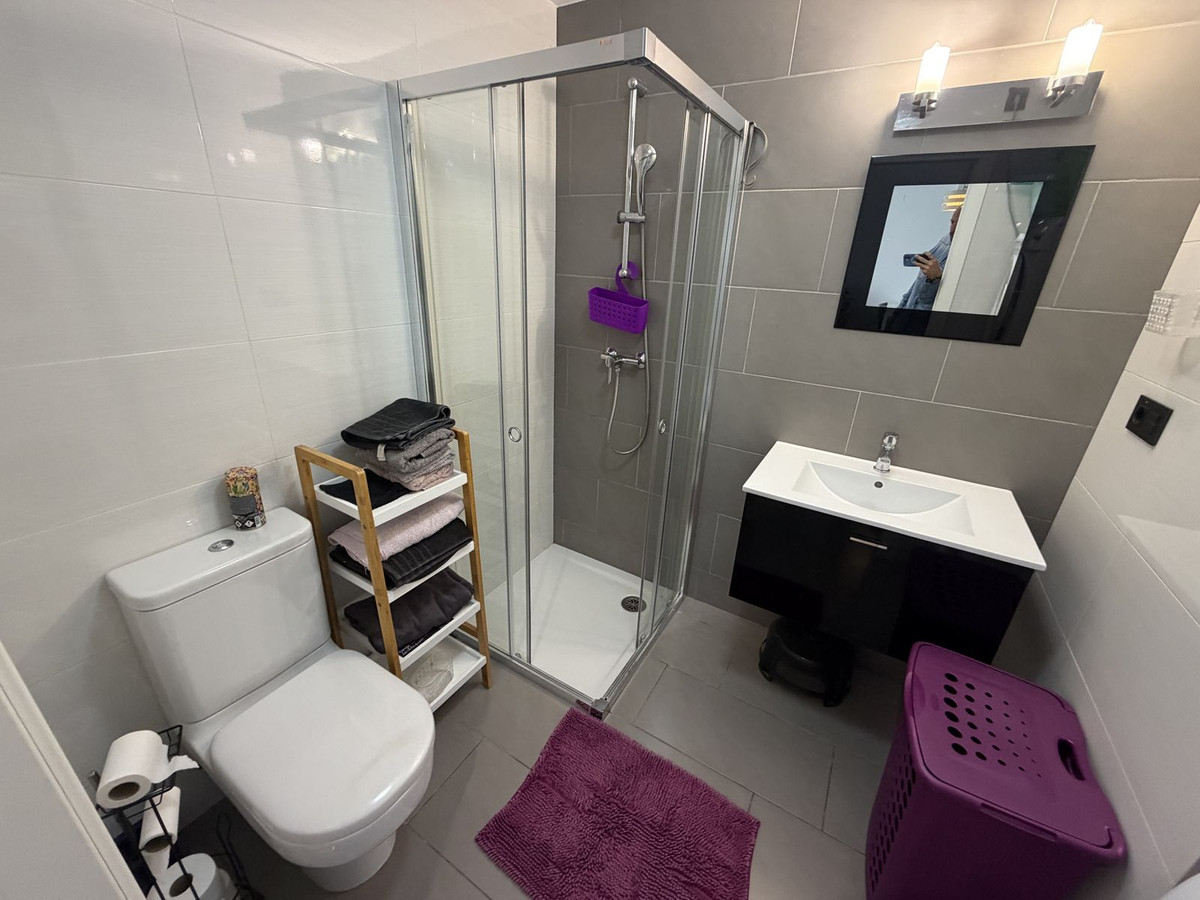 Se vende Apartamento Planta Baja de 2 dormitorios en Costa Blanca, Alicante, España
