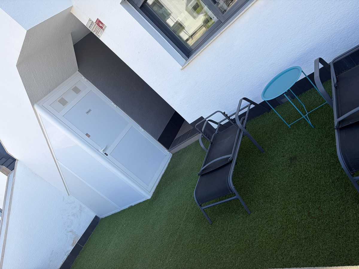 Se vende Apartamento Planta Baja de 2 dormitorios en Costa Blanca, Alicante, España