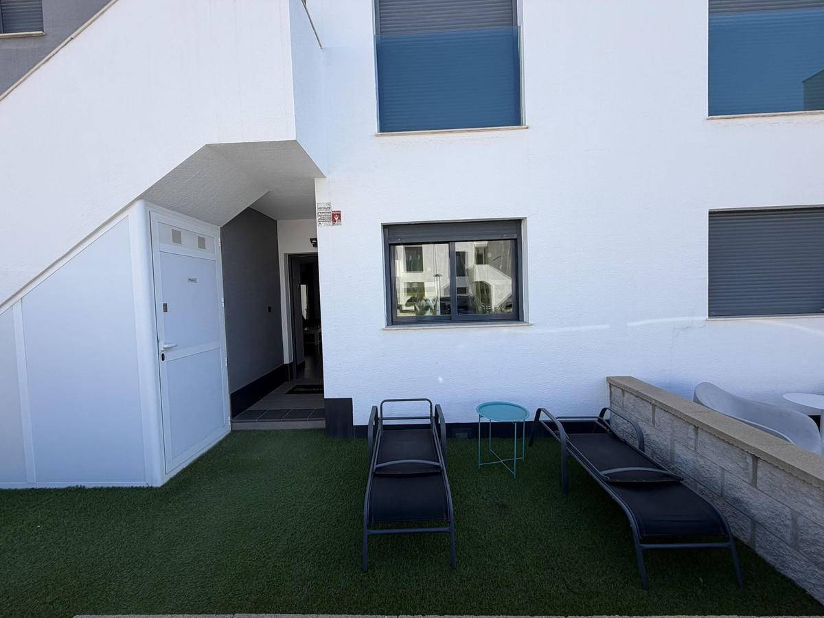 Se vende Apartamento Planta Baja de 2 dormitorios en Costa Blanca, Alicante, España