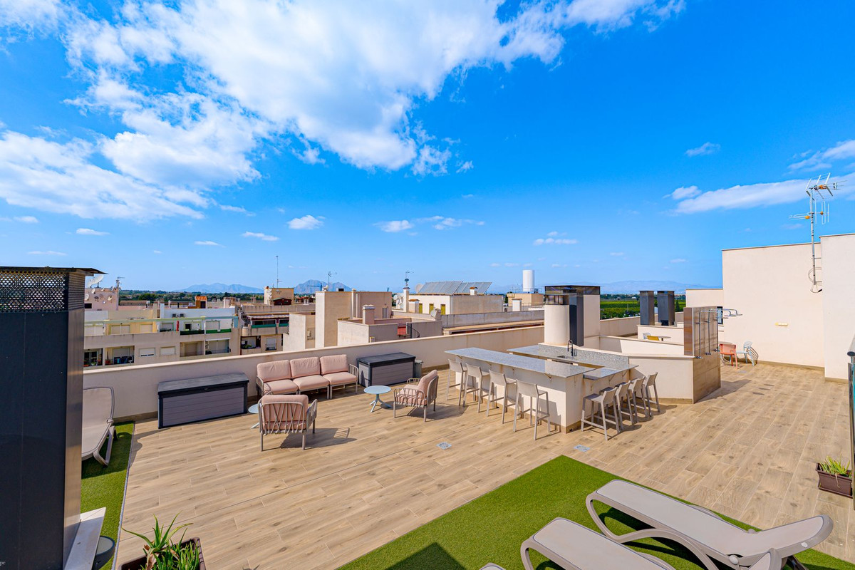 2 Bed Apartment for sale in Formentera Del Segura Costa Blanca, Alicante, Spain