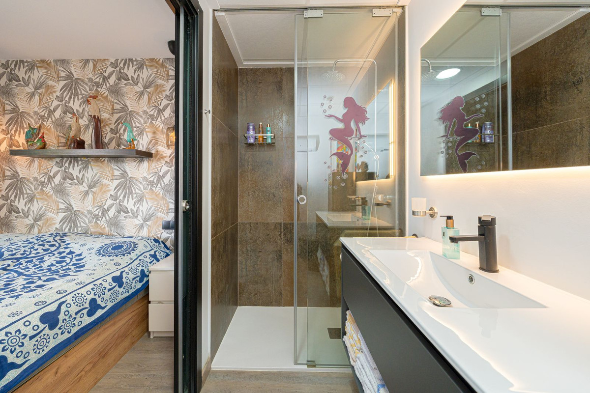 2 Bed Apartment for sale in Formentera Del Segura Costa Blanca, Alicante, Spain