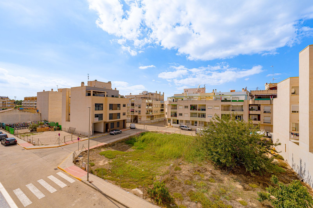 2 Bed Apartment for sale in Formentera Del Segura Costa Blanca, Alicante, Spain