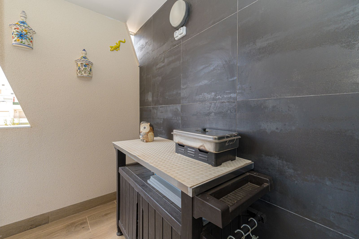2 Bed Apartment for sale in Formentera Del Segura Costa Blanca, Alicante, Spain