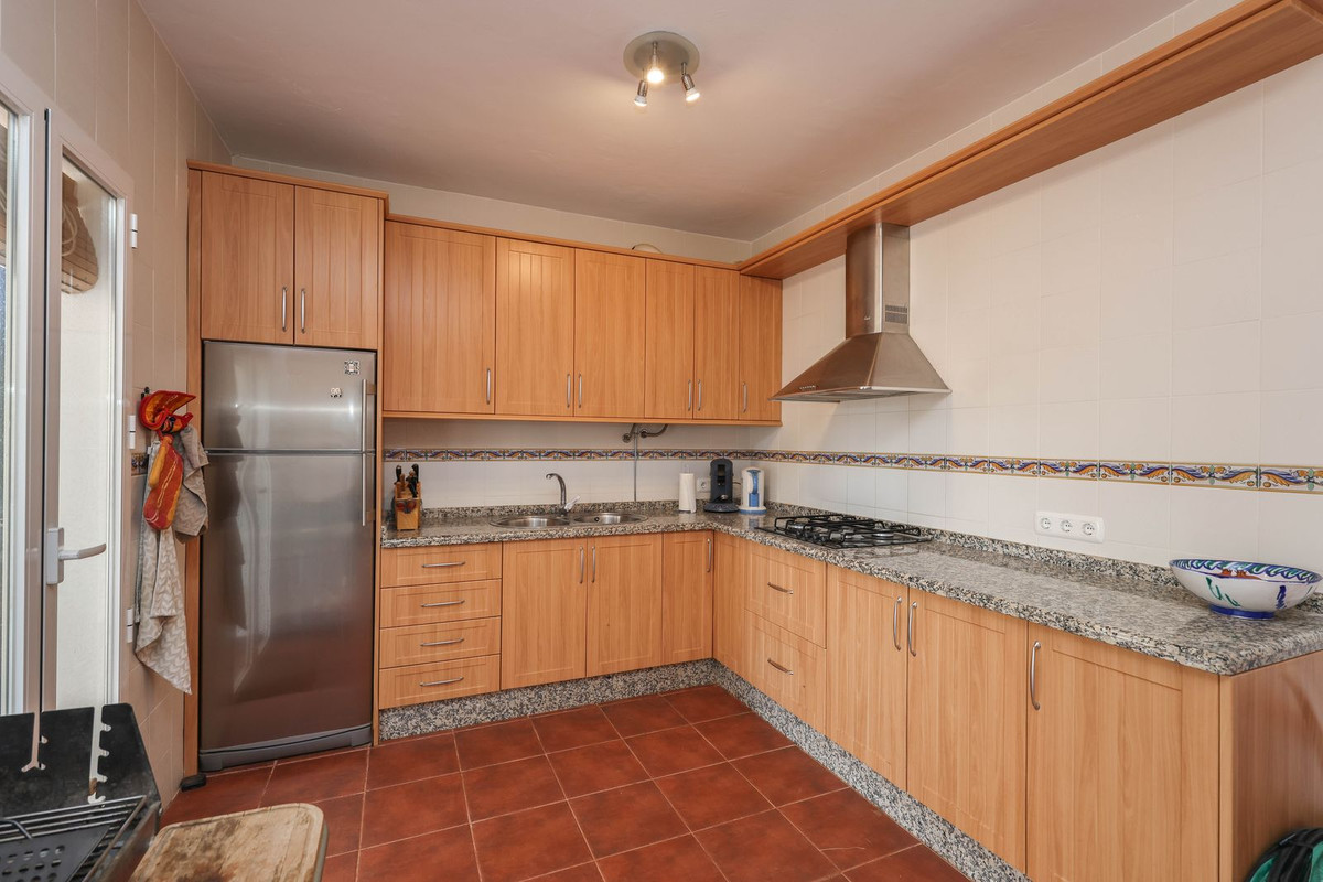 Se vende Villa - Chalet de 3 dormitorios en Costa Del Sol, Málaga, España